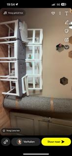 Tafel, 4 stoelen en 4 kussentjes, Ophalen, 50 tot 100 cm, 100 tot 150 cm, Zo goed als nieuw