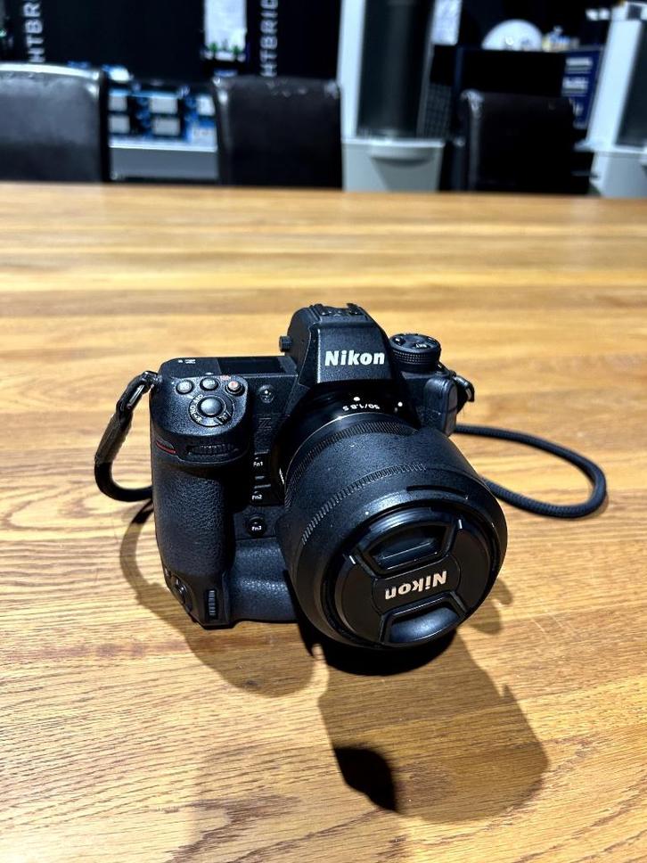 Nikon Z9 + Nikon Z 50mm f/1.8 S + batterie Nikon EN-EL18D, Audio, Tv en Foto, Fotocamera's Digitaal, Gebruikt, Nikon, Ophalen