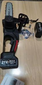 Tronçonneuse sans fil 12 pouces 21V, Tronçonneuse, 1200 watts ou plus, 70 mm ou plus, Comme neuf