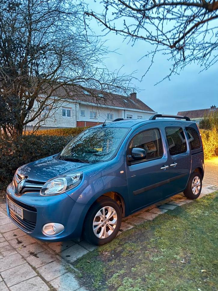 Renault Kangoo1.2benzine eerste eigenaar met verkoop keuring, Auto's, Renault, Particulier, Kangoo, ABS, Airbags, Boordcomputer