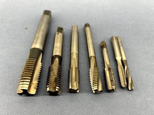 Assortiment draad tappen, Doe-het-zelf en Bouw, Gereedschap | Handgereedschap, Gebruikt, Ophalen of Verzenden