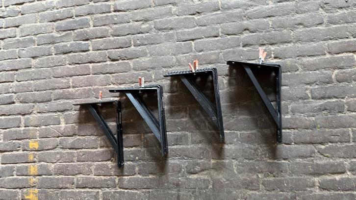 15x Versterkte plankdragers 200x300mm (zwart), Huis en Inrichting, Woonaccessoires | Wandplanken en Boekenplanken, Gebruikt, Ophalen