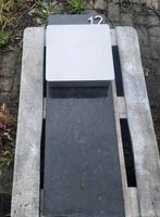 Brieven bus inox en arduin blauwe hardsteen, Tuin en Terras, Ophalen, Zo goed als nieuw, Hardsteen