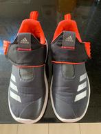 Adidas schoenen, Ophalen of Verzenden, Zo goed als nieuw, Schoenen
