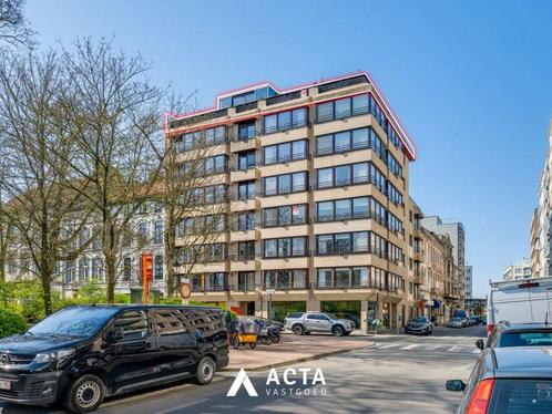Appartement te koop in Oostende, 2 slpks, Immo, Huizen en Appartementen te koop, Appartement, C
