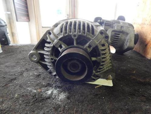 Dynamo van een Renault Scenic, Auto-onderdelen, Motor en Toebehoren, Renault, Gebruikt, 3 maanden garantie, Ophalen of Verzenden