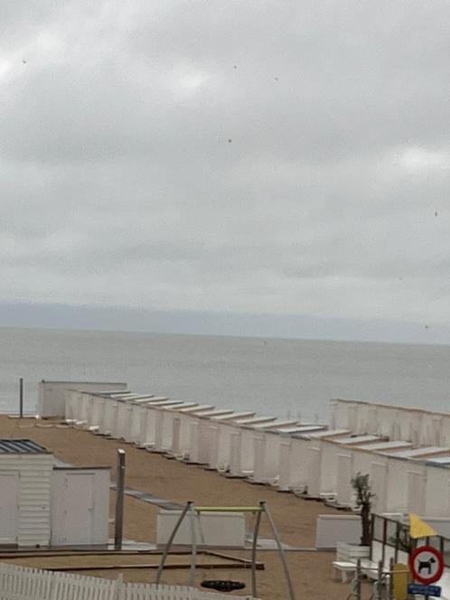 strandcabine beaufort plage knokke, Vakantie, Vakantie | Zon en Strand