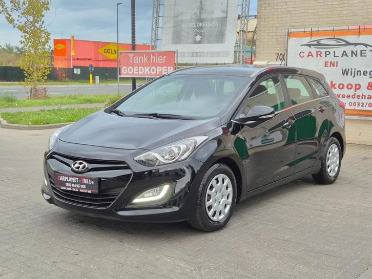 Hyundai i30 1.6Benzine 2013- 157158km Met garantie +1 O.N.D, Auto's, Hyundai, Bedrijf, Te koop, i30, ABS, Airbags, Airconditioning