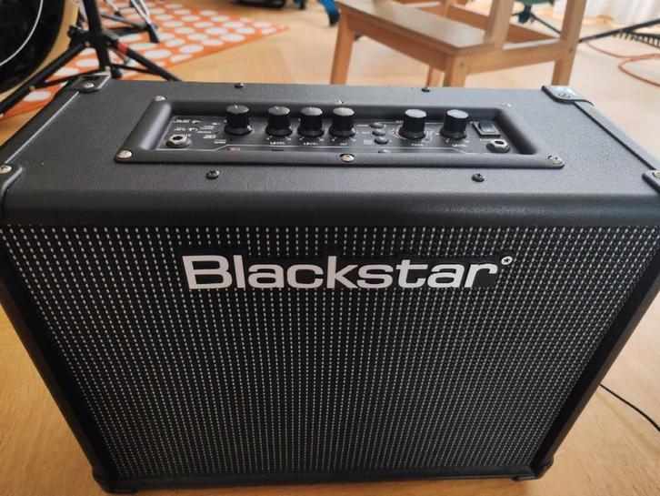 Blackstar ID:Core 40 V2, Muziek en Instrumenten, Versterkers | Bas en Gitaar, Zo goed als nieuw, Gitaar, Minder dan 50 watt, Ophalen of Verzenden