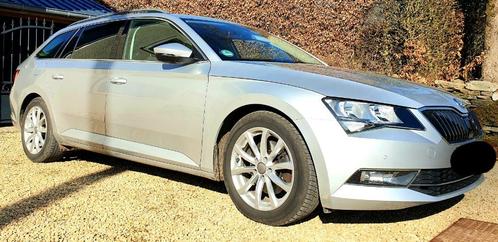 Skoda superb, Auto's, Skoda, Particulier, Superb, ABS, Achteruitrijcamera, Airbags, Airconditioning, Android Auto, Apple Carplay
