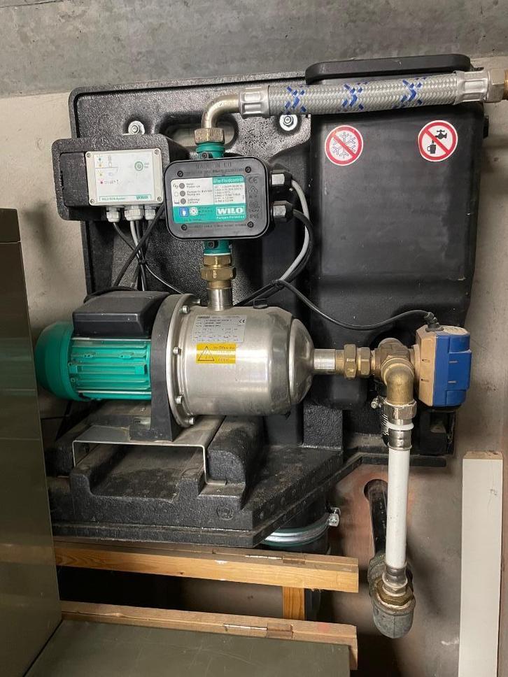 Wilo rainsystem hydrofoorpomp (defecte pomp), Tuin en Terras, Waterpompen, Gebruikt, Elektrisch, Hydrofoorpomp, Ophalen