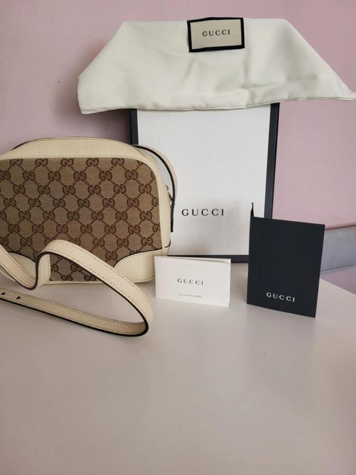 GUCCI & VERSACE sac à main, Handtassen en Accessoires, Tassen | Damestassen, Nieuw, Handtas, Beige, Ophalen