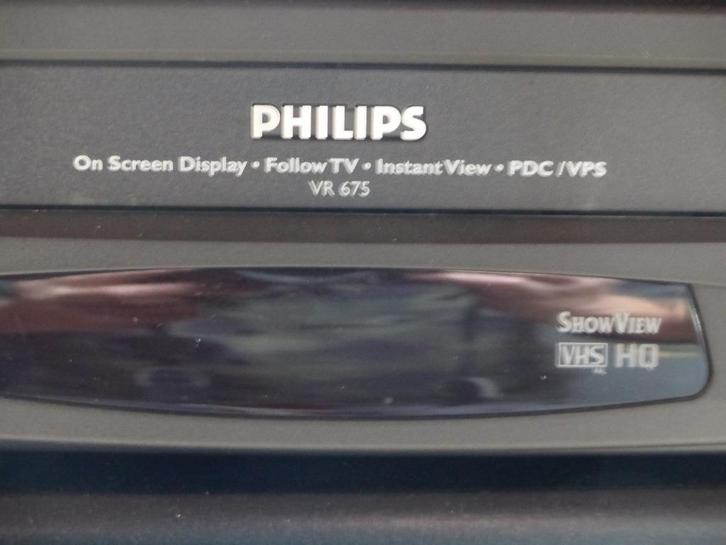 VIDEO APPARAAT PHILIPS VR 675 zeer goede staat, Audio, Tv en Foto, Videospelers, Gebruikt, Video 2000-speler of -recorder, Ophalen of Verzenden