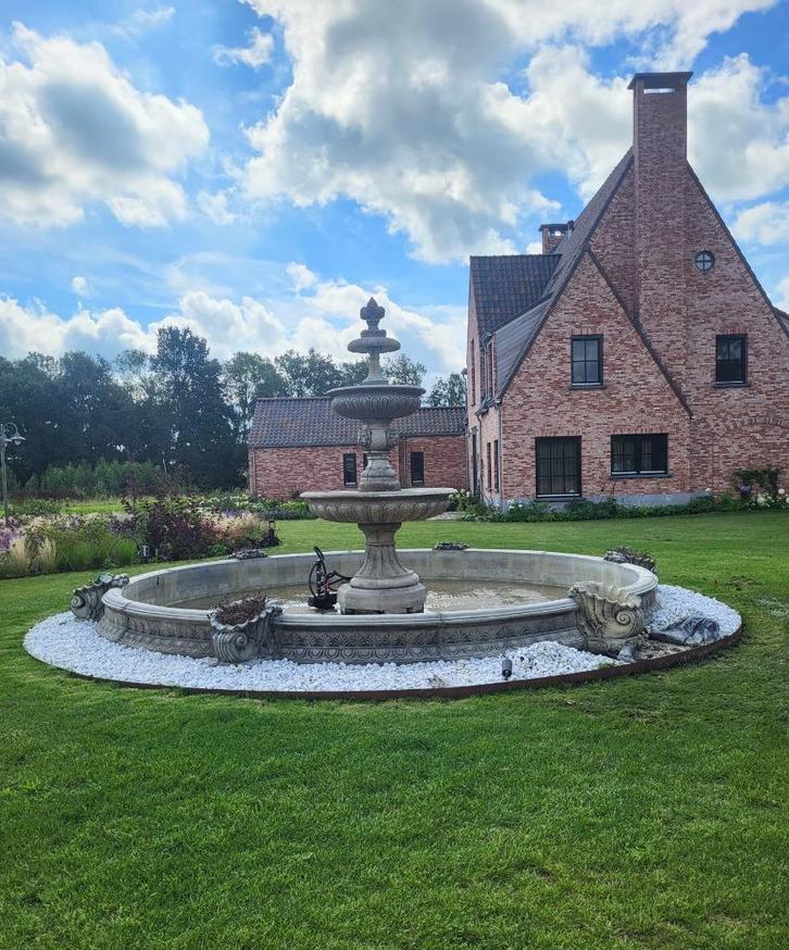 Kolossale fontein met rand, Tuin en Terras, Waterpartijen en Fonteinen, Nieuw, Fontein, Beton, Ophalen of Verzenden