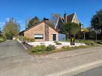 Bungalow in perfecte staat met zwembad op 21a, Provincie Oost-Vlaanderen, Herzele, Vrijstaande woning, 225 m²