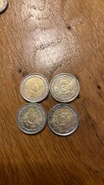 Pièce 2 euro les quatre, Timbres & Monnaies