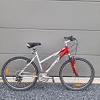 Vtt Giant taille S femme bon état