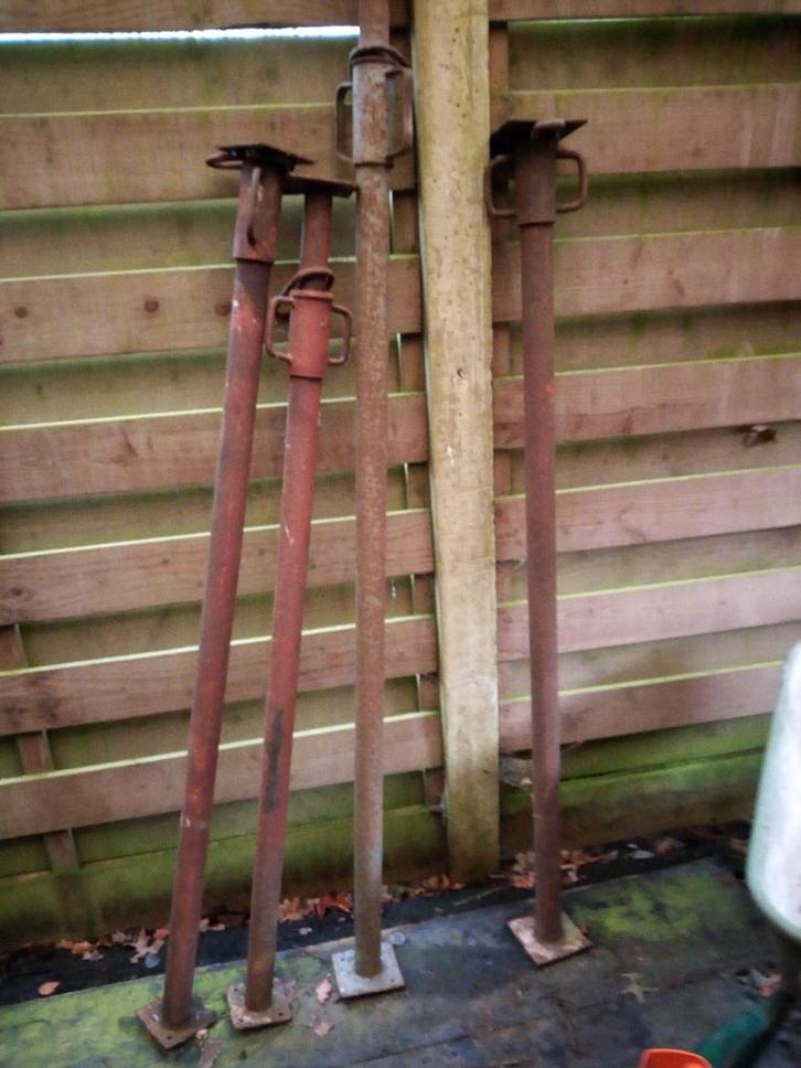 verstelbare steunen bouw, Doe-het-zelf en Bouw, Ladders en Trappen, Gebruikt, Minder dan 2 meter, Ophalen