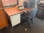 bureau met bureaustoel, Huis en Inrichting, Ophalen, Bureau