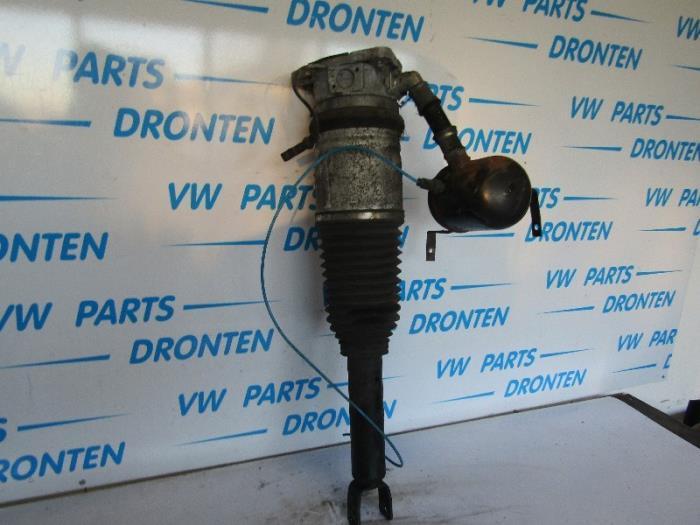 Schokdemperpoot rechts-achter van een Audi A8, Auto-onderdelen, Ophanging en Onderstel, Audi, Gebruikt, 3 maanden garantie, Ophalen of Verzenden
