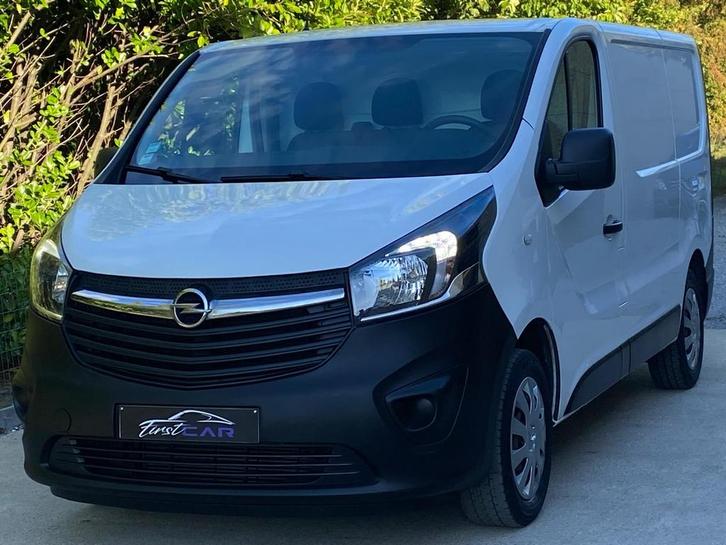 Opel Vivaro 1.6 cdti 05/2019 161268km NAVI CLIM FULL CARNET!, Auto's, Bestelwagens en Lichte vracht, Bedrijf, ABS, Airbags, Airconditioning
