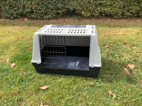 Hondenbench middelgrote hond, Dieren en Toebehoren, Hondenbenches, Gebruikt, Ophalen