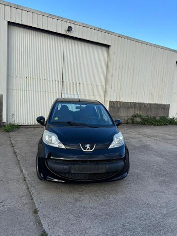 Peugeot 107 1.0 benzine Bj 2006 110000km, Auto's, 4 deurs, Alarm, Zwart, Bedrijf