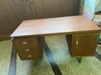 Vintage bureau in zijn sap120x60 h72, Huis en Inrichting, Bureaus, Ophalen, Bureau