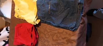 Kleren  beschikbaar voor biedingen