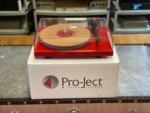 Project Debut Carbon Esprit incl Ortofon 2m Black, TV, Hi-fi & Vidéo, Tourne-disques, Utilisé, Tourne-disque, Enlèvement ou Envoi