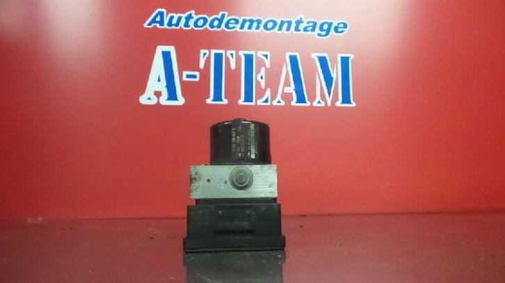 ABS POMP ABS Renault Laguna II (BG) (8200183452B), Auto-onderdelen, Overige Auto-onderdelen, Renault, Gebruikt