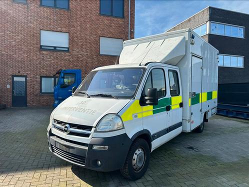 Opel movano 2.5dci 115pk dubbel cabine 35.000km, Auto's, Bestelwagens en Lichte vracht, Bedrijf, Opel, Diesel, Euro 3, Handgeschakeld