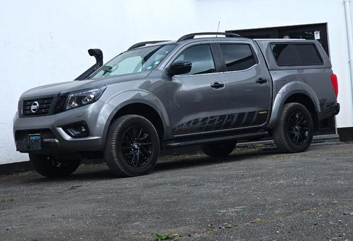BLACK ED. N-GUARD *OFFROAD PACK €23132 EX BTW, Auto's, Nissan, Bedrijf, Lease, Navara double cab, 360° camera, 4x4, ABS, Achteruitrijcamera