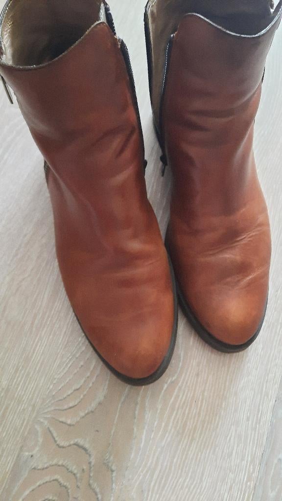 Korte laarsjes , lage hak leder m41 Wonders, zgan, Bruin, Wonders, Ophalen of Verzenden, Zo goed als nieuw