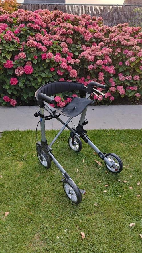 Rollator Vermeiren (dichtklapbaar) in nieuwstaat, Diversen, Rollators, Nieuw, Lichtgewicht, Ophalen