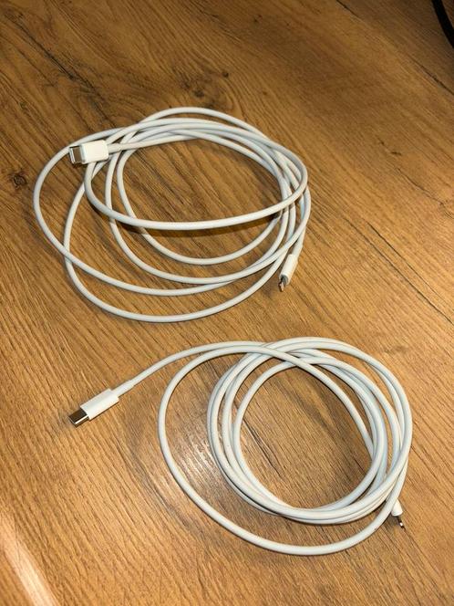 2 stuks Apple USB-C naar Lighting kabel - 2 meter, Télécoms, Téléphonie mobile | Chargeurs pour téléphone, Enlèvement ou Envoi