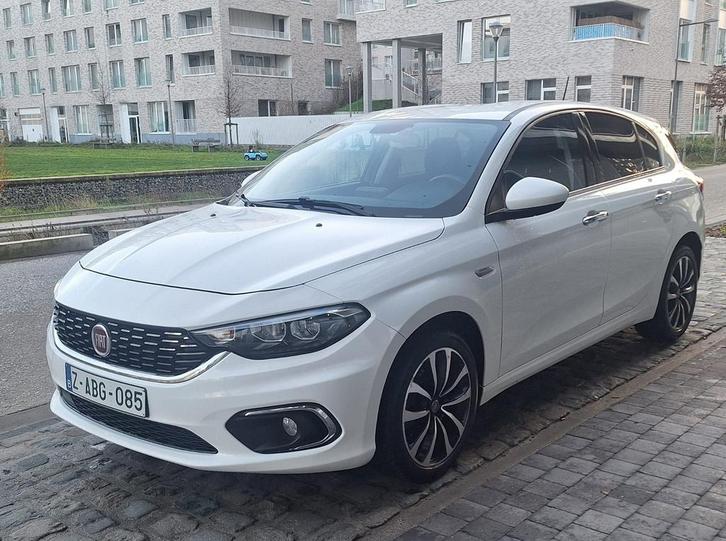 FIAT TIPO 1.6 multijet - AUTOMATIQUE - CARNET COMPLET, Autos, Fiat, Particulier, Tipo, ABS, Caméra de recul, Phares directionnels