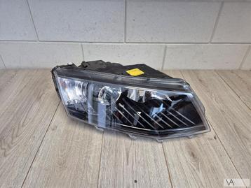Skoda Octavia 2012 - 2016 koplamp xenon rechts 5e0941018B beschikbaar voor biedingen