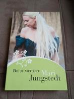 Mari Jungstedt - Die je niet ziet, Boeken, Thrillers, Mari Jungstedt, Ophalen of Verzenden, Zo goed als nieuw, Scandinavië