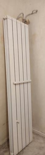 Verticale radiator, Doe-het-zelf en Bouw, Ophalen, Gebruikt, Radiator