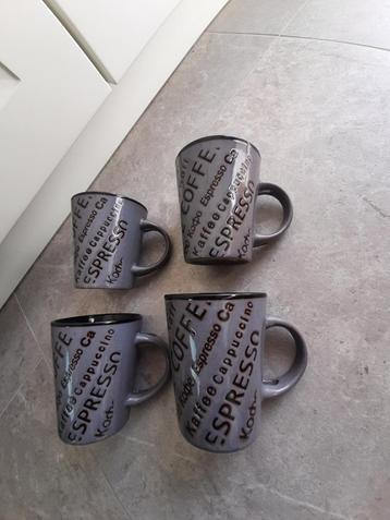 4 stuks NIEUW tassen mokken koffie  beschikbaar voor biedingen
