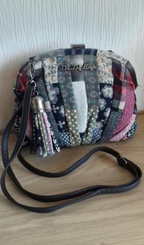 Schoudertasje TRF - Vintage look, Handtassen en Accessoires, Tassen | Damestassen, Gebruikt, Schoudertasje, Overige kleuren, Ophalen of Verzenden