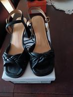 Volledig nieuw paar damesschoenen e, Ophalen of Verzenden, Zwart