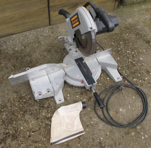 Scie a onglet Atlas  Copco M53C, Doe-het-zelf en Bouw, Gereedschap | Zaagmachines, Gebruikt, Afkortzaag, 1200 watt of meer, 70 mm of meer
