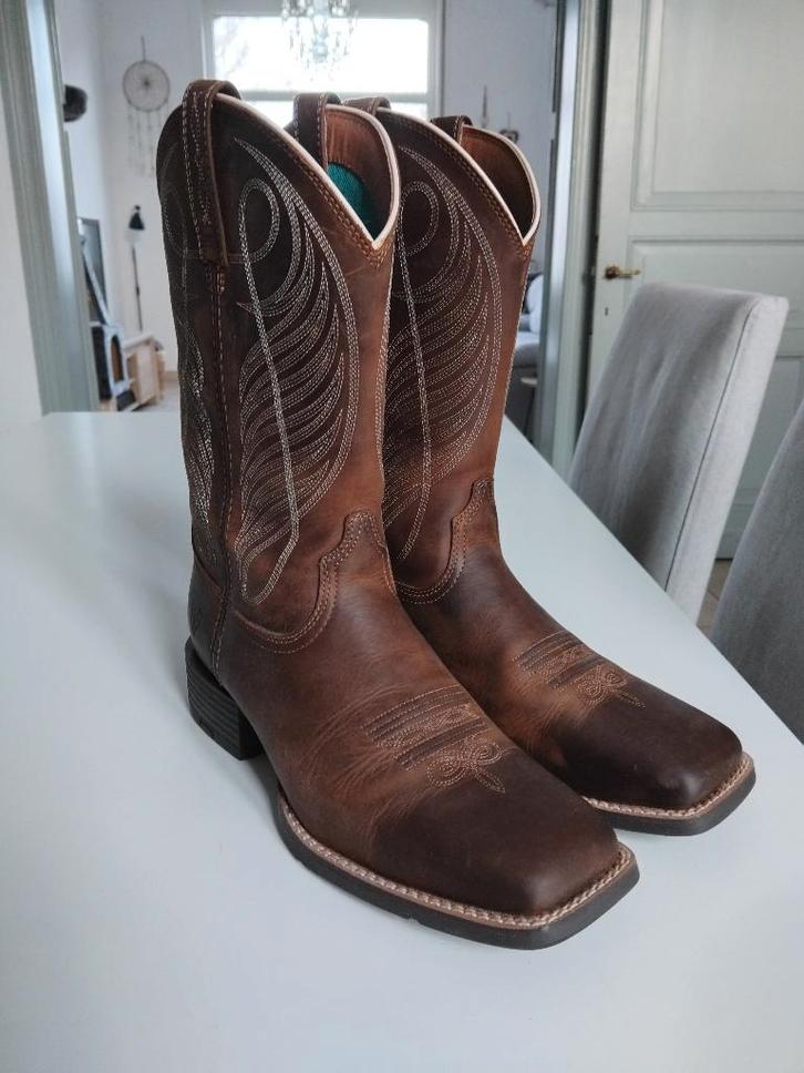 Nieuwe Ariat western boots maat 39, Animaux & Accessoires, Vêtements d'équitation, Neuf, Femmes, Chaussures, Enlèvement ou Envoi