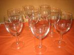 Ensemble de 8 verres à vin vintage sur socle de "Luminarc" F, Comme neuf, Uni, Enlèvement, Verre ou Verres