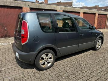 Skoda Roomster 2013 210 dkm 1200 TSI LPG, Autos, Achat, Roomster, Particulier, LPG
