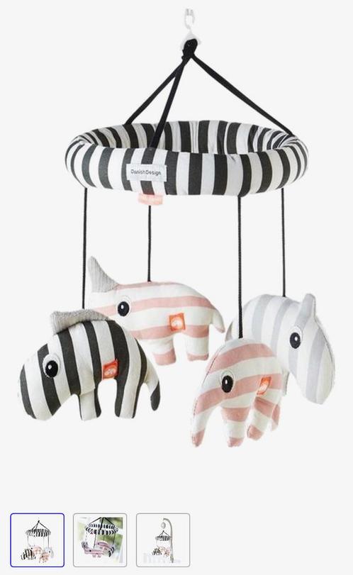 Muziekmobiel Zoopreme roze Done by Deer, Kinderen en Baby's, Speelgoed | Babyspeelgoed, Ophalen