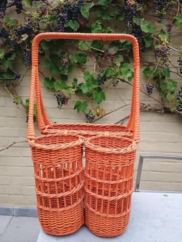 Vintage handgeweven rieten picnic- wijnmand  beschikbaar voor biedingen