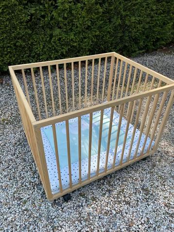 Babybox / babypark, Enlèvement, Comme neuf, Rectangulaire, Tapis de parc